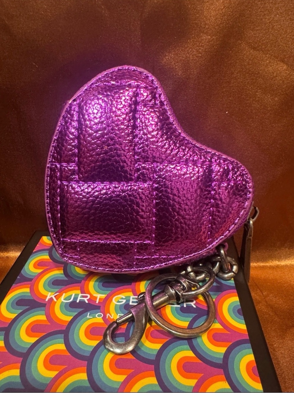 Kurt Geiger Metallic Heart Purple Bag Charm or Keychain - Picture 2 of 3